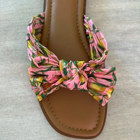 NIB Kenzie flat pink and green floral slides. Size 7 1/2 - Picture 5 of 7